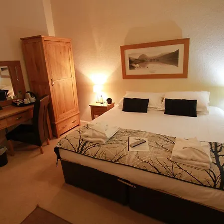 Pedro's 3*