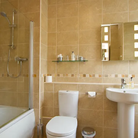 Pedro's 3* Windermere